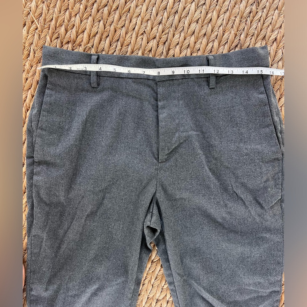 Banana Republic pants in charcoal gray, size 32 - Picture 5 of 7